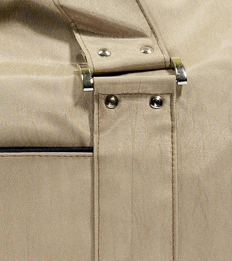 Fashionable Overnight Bag image 4